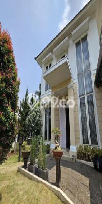 Rumah Mewah Siap Huni LT 277m2 di BSD, Tangerang Selatan Rumah Mewah Siap Huni LT 277m2 di BSD, Tangerang Selatan