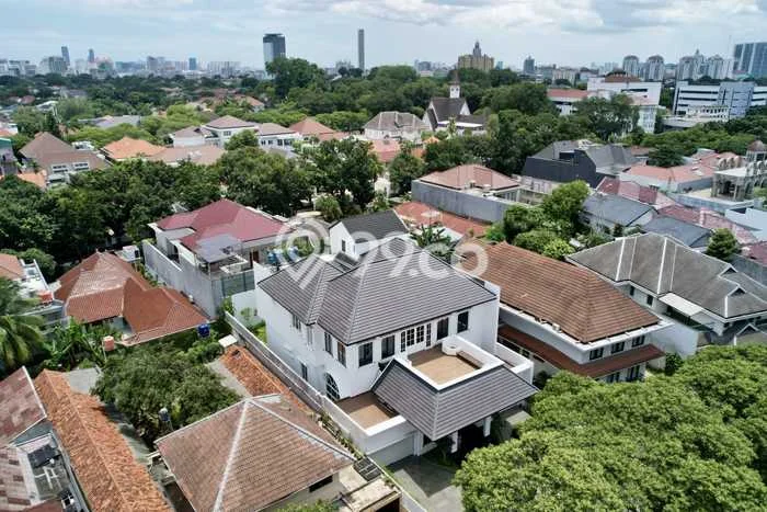 Hot Offer Hunian Mewah Ideal dan Luas di Menteng, Jakarta Pusat Hot Offer Hunian Mewah Ideal dan Luas di Menteng, Jakarta Pusat