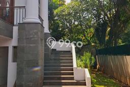 Rumah Bagus Disewakan di Pondok Indah, Jakarta Selatan LT 440m2, LB 650m2 Rumah Bagus Disewakan di Pondok Indah, Jakarta Selatan LT 440m2, LB 650m2