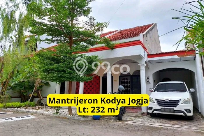 Rumah Strategis Minimalis Lb 150m2 di Mantrijeron, Yogyakarta Rumah Strategis Minimalis Lb 150m2 di Mantrijeron, Yogyakarta