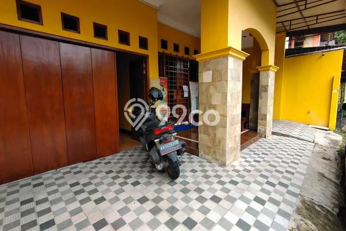 BEST PRICE! Rumah di Umbulharjo, Dekat Fasilitas, 9 KT, Luas 230m2m² Bangunan 400m2m² BEST PRICE! Rumah di Umbulharjo, Dekat Fasilitas, 9 KT, Luas 230m2m² Bangunan 400m2m²