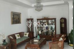 Rumah Modern Cantik 6 Kamar Bisa Langsung Pindah di Depok Rumah Modern Cantik 6 Kamar Bisa Langsung Pindah di Depok