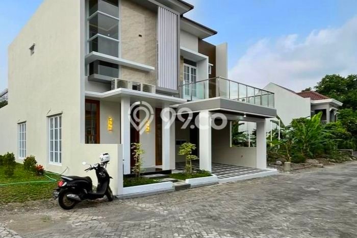 Best Deal Hunian Mewah Ideal dan Luas di Ngaglik, Sleman Best Deal Hunian Mewah Ideal dan Luas di Ngaglik, Sleman