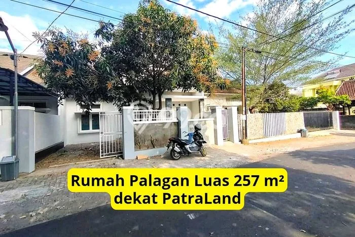 Jual Rumah Bagus Siap Huni LB 150m2 di Ngaglik, Sleman Jual Rumah Bagus Siap Huni LB 150m2 di Ngaglik, Sleman