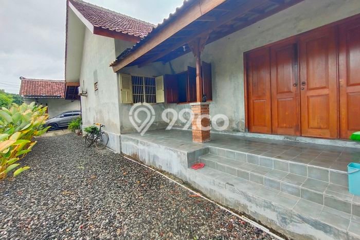 BEST PRICE! Rumah Berkualitas area Pajangan, Luas 671m2m² Bangunan 200m2m² BEST PRICE! Rumah Berkualitas area Pajangan, Luas 671m2m² Bangunan 200m2m²