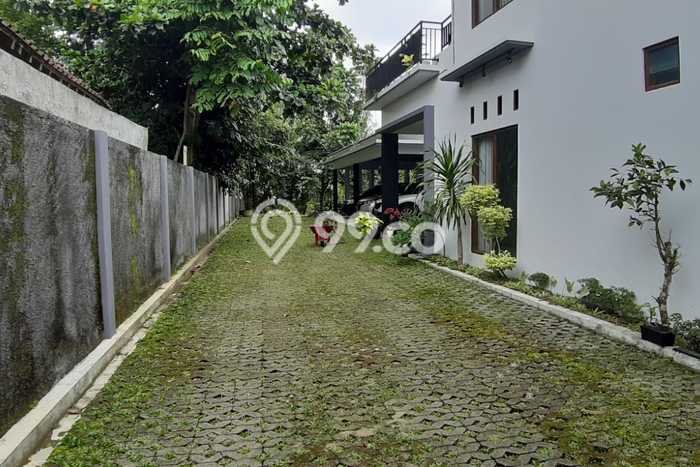 Dijual Rumah Mewah Elegan Dengan View Cantik di Maguwoharjo, Yogyakarta Dijual Rumah Mewah Elegan Dengan View Cantik di Maguwoharjo, Yogyakarta