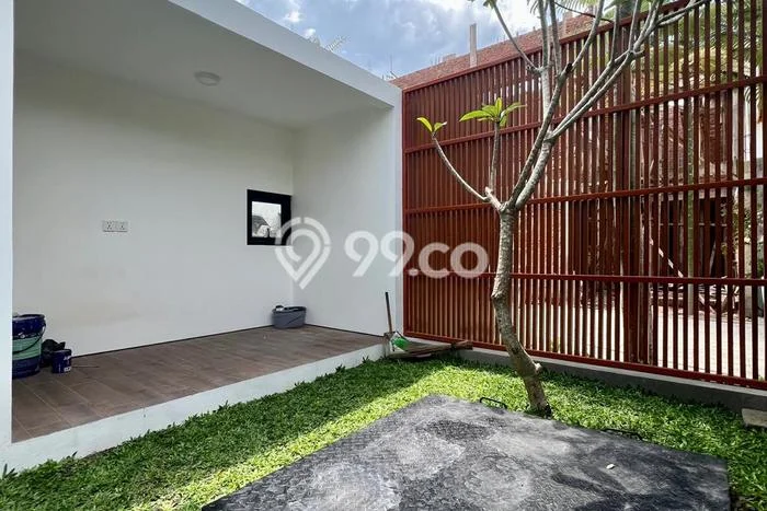 Rumah Modern 3 KT LT 105m2 di Condong Catur Rumah Modern 3 KT LT 105m2 di Condong Catur