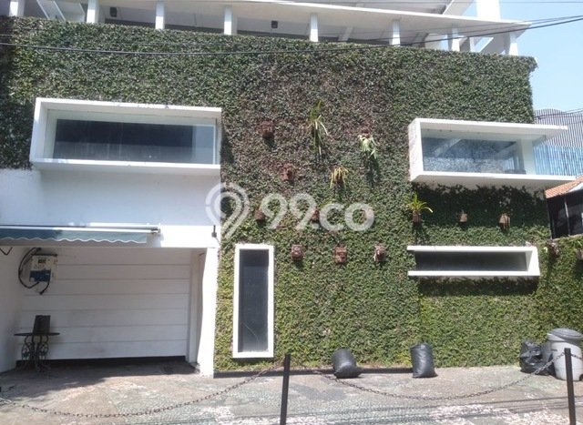 Kantor Dijual di Menteng Jakarta Pusat dengan LB 734m2 Kantor Dijual di Menteng Jakarta Pusat dengan LB 734m2