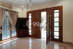 Rumah Disewakan Jakarta Selatan LT 300m2 LB 250m2 Kawasan Pondok Indah Rumah Disewakan Jakarta Selatan LT 300m2 LB 250m2 Kawasan Pondok Indah