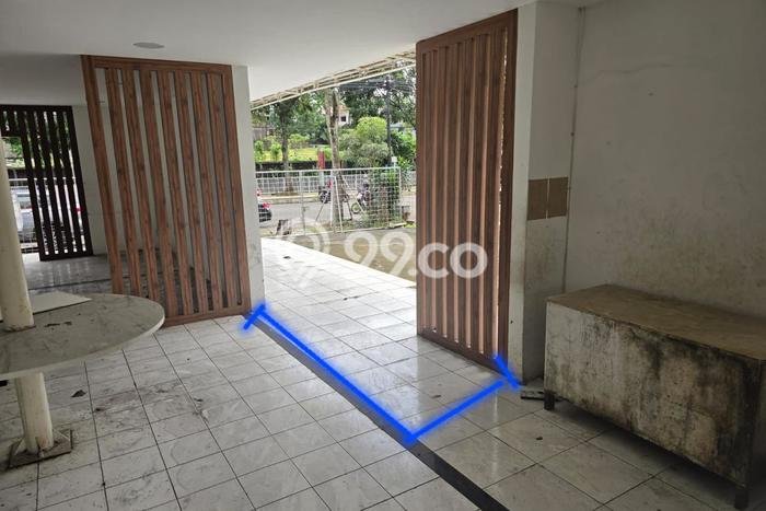 Disewakan Komersial di Kawasan Ramai Bintaro Luas 200m2 Disewakan Komersial di Kawasan Ramai Bintaro Luas 200m2