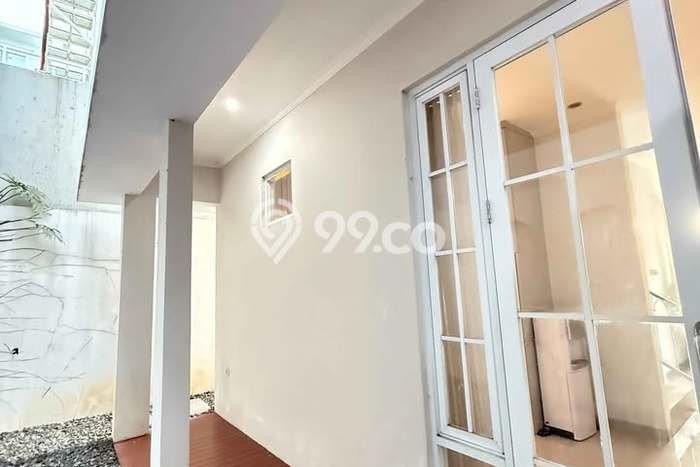 Rumah Luas Asri 3 KT Siap Huni di Sariwangi Bandung Rumah Luas Asri 3 KT Siap Huni di Sariwangi Bandung