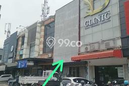 Ruko disewakan di Dukuh Pakis Surabaya dengan luas bangunan 330m2 Ruko disewakan di Dukuh Pakis Surabaya dengan luas bangunan 330m2