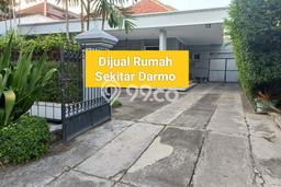 For Sale! Luxury House LT 685m2 Desain Elegan di Raya Darmo For Sale! Luxury House LT 685m2 Desain Elegan di Raya Darmo