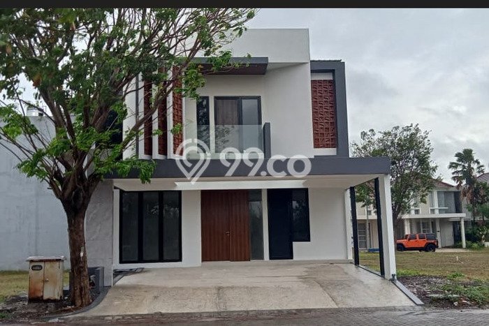 Rumah di , Surabaya, LT 144m2m² Bangunan 310m2m² - SEGERA MILIKI! Rumah di , Surabaya, LT 144m2m² Bangunan 310m2m² - SEGERA MILIKI!