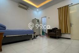 For Sale Rumah 4 Kamar Lokasi Strategis Nyaman dan Strategis di Waru For Sale Rumah 4 Kamar Lokasi Strategis Nyaman dan Strategis di Waru