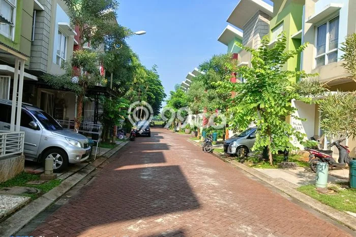Rumah Minimalis 2 KT di Gading Serpong Tangerang Semi Furnished Rumah Minimalis 2 KT di Gading Serpong Tangerang Semi Furnished
