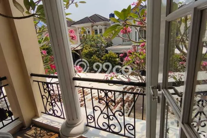 DREAM HOME! Rumah area BSD The Green, 3 KT, Bebas Macet, LT 180m² Bangunan 220m² DREAM HOME! Rumah area BSD The Green, 3 KT, Bebas Macet, LT 180m² Bangunan 220m²