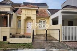 Rumah Luas Asri 2 KT Siap Huni di BSD Nusaloka Tangerang Rumah Luas Asri 2 KT Siap Huni di BSD Nusaloka Tangerang