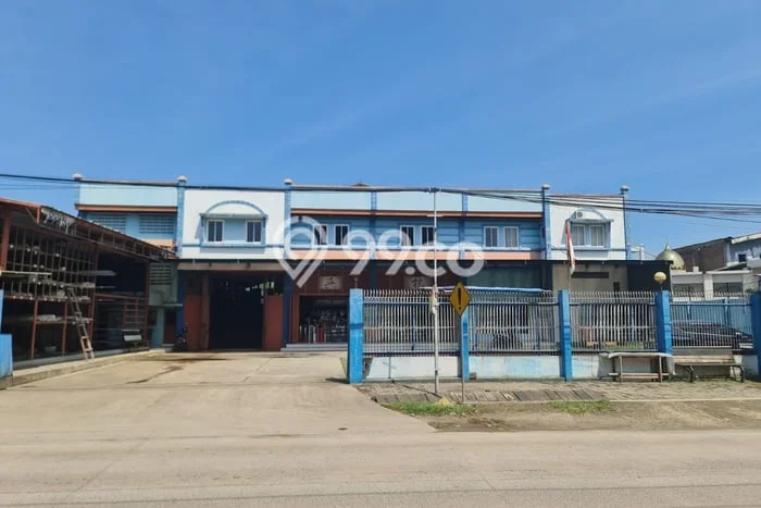 Gudang Dijual di Cisauk LT 8710m2, LB 1000m2 untuk Investasi Gudang Dijual di Cisauk LT 8710m2, LB 1000m2 untuk Investasi