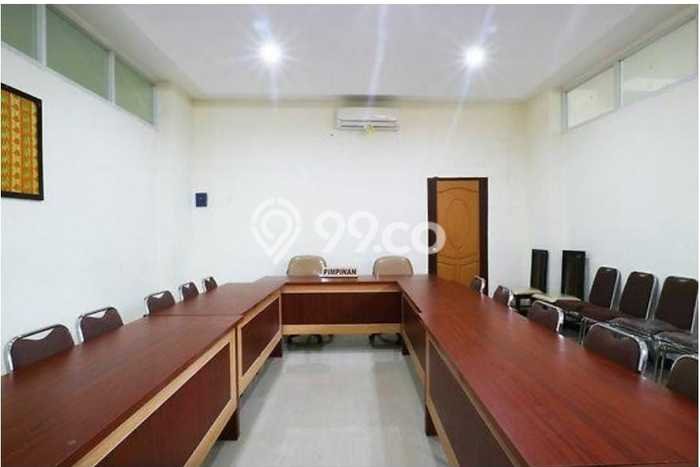 Unit Komersial Dijual di Senen Jakarta Pusat Luas Tanah 692m2, Luas Bangunan 2700m2 Unit Komersial Dijual di Senen Jakarta Pusat Luas Tanah 692m2, Luas Bangunan 2700m2