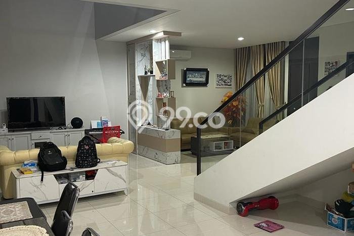 Rumah Elit Modern Tanpa Renovasi di Summarecon Bandung Bandung Rumah Elit Modern Tanpa Renovasi di Summarecon Bandung Bandung