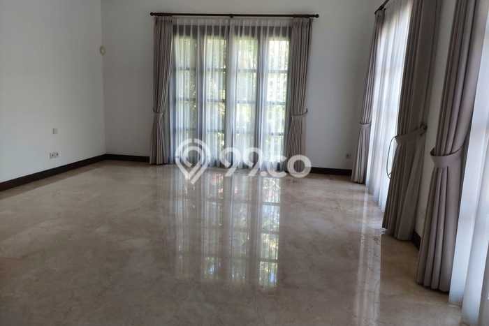 Dijual Cepat! Vila di , Luas 663m2m², Area Berkembang dengan nilai naik Dijual Cepat! Vila di , Luas 663m2m², Area Berkembang dengan nilai naik