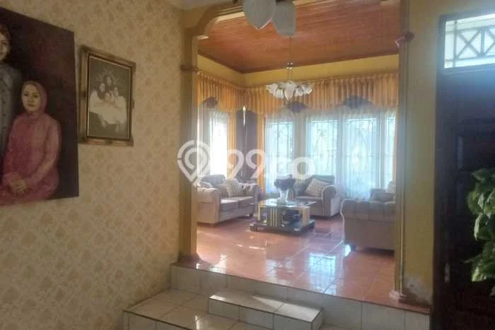 Dijual Cepat Rumah Favorit Siap Huni LB 220m2 di Sumedang Utara, Sumedang Dijual Cepat Rumah Favorit Siap Huni LB 220m2 di Sumedang Utara, Sumedang