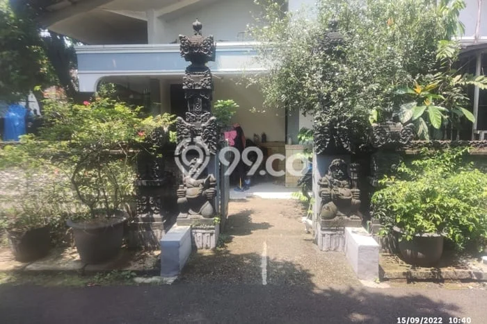 Rumah Luas Asri 7 KT Siap Pakai di Depok I Depok Rumah Luas Asri 7 KT Siap Pakai di Depok I Depok