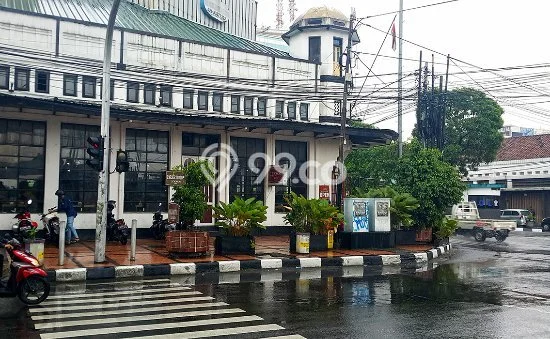 Ruko Disewa di Bandung dengan LB 1100m2 Area Komersial Ramai Ruko Disewa di Bandung dengan LB 1100m2 Area Komersial Ramai