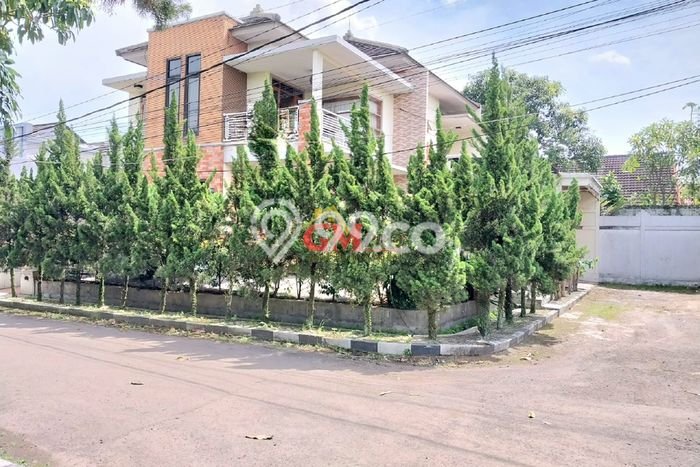 Jual Rumah Eksklusif 3 KT di Ciwastra, Bandung Jual Rumah Eksklusif 3 KT di Ciwastra, Bandung