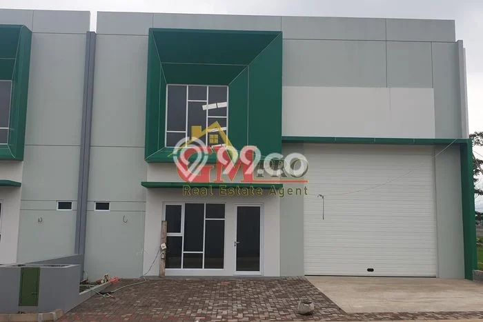 Gudang Bagus Dijual LB 360m2 Lokasi Strategis Bandung Area Cocok untuk Bisnis Gudang Bagus Dijual LB 360m2 Lokasi Strategis Bandung Area Cocok untuk Bisnis