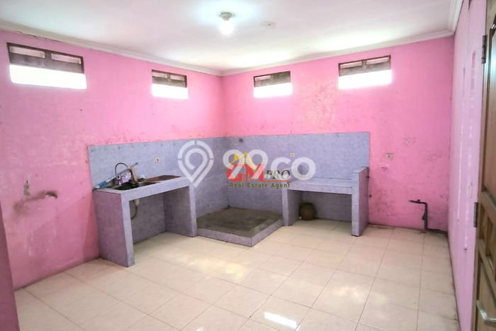 Ruko Dijual di Pasir Koja LT 72m2, LB 200m2 untuk Investasi Ruko Dijual di Pasir Koja LT 72m2, LB 200m2 untuk Investasi