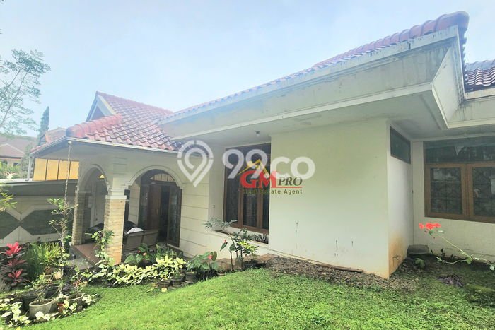 Dijual Rumah Luas Elegan Dengan View Eksklusif di Setra Sari, Bandung Dijual Rumah Luas Elegan Dengan View Eksklusif di Setra Sari, Bandung