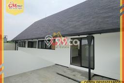 Hunian Nyaman untuk Keluarga area - LT 285m2m² Hunian Nyaman untuk Keluarga area - LT 285m2m²