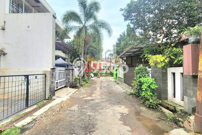 Dijual Cepat Rumah Bagus Siap Huni LB 140m2 di Astanaanyar, Bandung Dijual Cepat Rumah Bagus Siap Huni LB 140m2 di Astanaanyar, Bandung