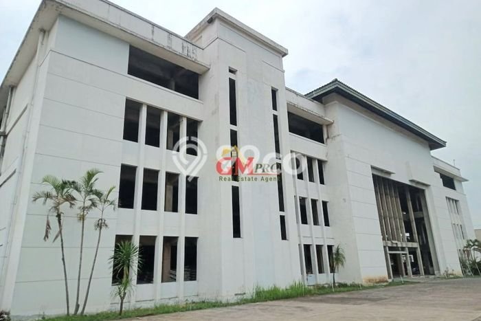 Pabrik untuk Disewa di Pusat Bandung Luas Bangunan 31386m2 Pabrik untuk Disewa di Pusat Bandung Luas Bangunan 31386m2