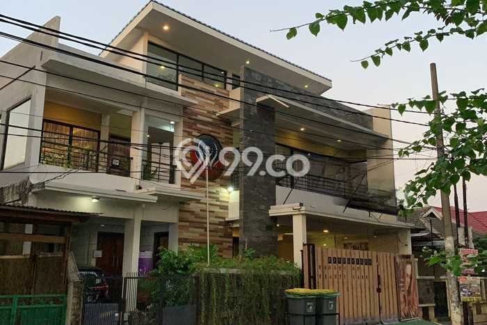 Dijual Rumah Mewah Exclusive di Ciputat, Tangerang Selatan Dijual Rumah Mewah Exclusive di Ciputat, Tangerang Selatan