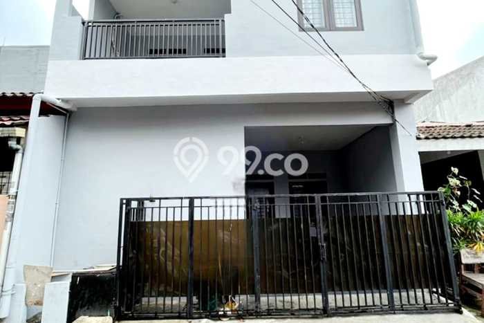 Rumah Strategis Minimalis Lb 120m2 di Ciputat, Tangerang Selatan Rumah Strategis Minimalis Lb 120m2 di Ciputat, Tangerang Selatan