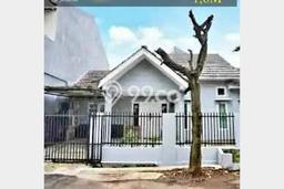 Rumah Minimalis 3 Kamar LT 193m2 di Graha Raya Rumah Minimalis 3 Kamar LT 193m2 di Graha Raya