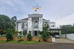 Hot Offer Hunian Mewah Ideal dan Luas di BSD, Tangerang Selatan Hot Offer Hunian Mewah Ideal dan Luas di BSD, Tangerang Selatan