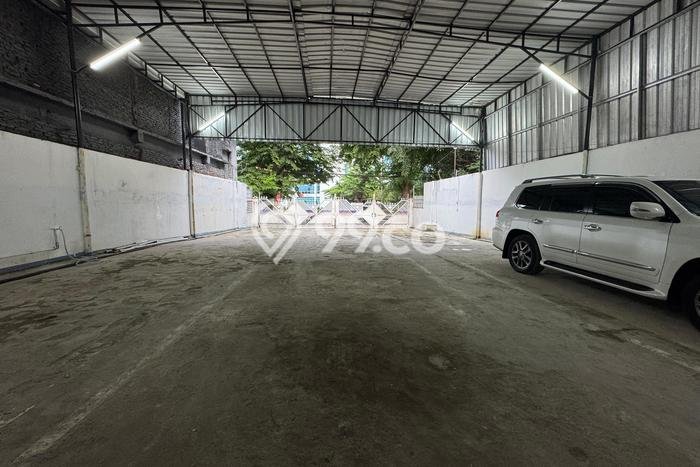Unit Komersial Disewakan di Jakarta Barat Area Strategis Harga Kompetitif Unit Komersial Disewakan di Jakarta Barat Area Strategis Harga Kompetitif