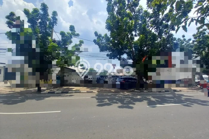 Kavling Tanah untuk Disewa di Utan Kayu Lahan Luas 2000m2 Kavling Tanah untuk Disewa di Utan Kayu Lahan Luas 2000m2