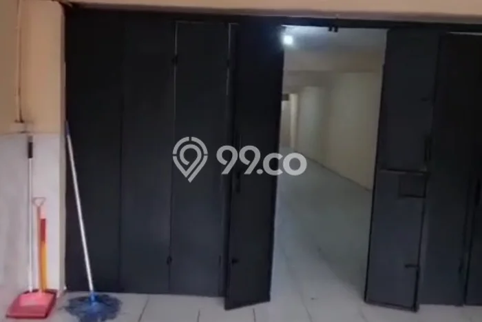 Disewakan Ruko di Tambora Jakarta Barat LT 90m2, LB 210m2 Disewakan Ruko di Tambora Jakarta Barat LT 90m2, LB 210m2
