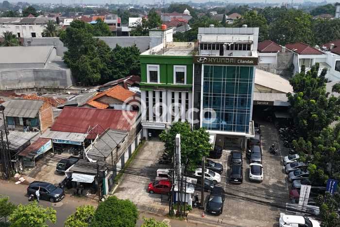 AREA PREMIUM! Kantor di Lebak Bulus, Luas 600m2m², Area Strategis AREA PREMIUM! Kantor di Lebak Bulus, Luas 600m2m², Area Strategis