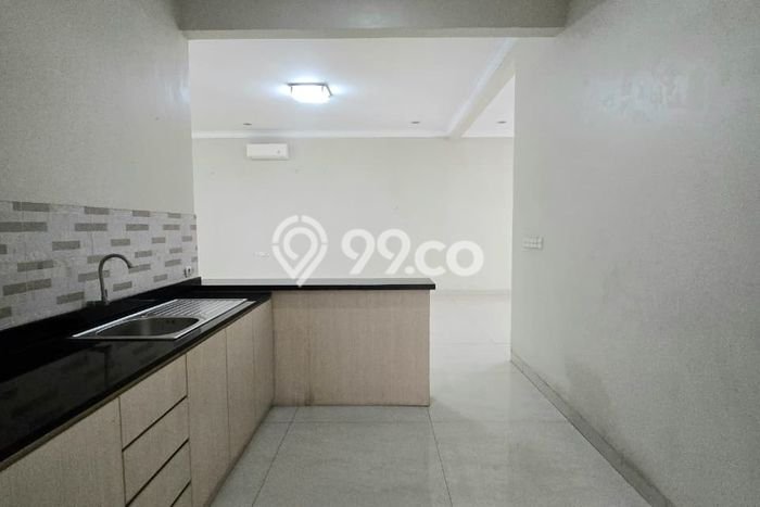 Hunian Elit LB 280m2 Siap Huni Desain Elegan di Pondok Indah, Jakarta Selatan Hunian Elit LB 280m2 Siap Huni Desain Elegan di Pondok Indah, Jakarta Selatan
