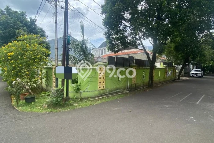 Dijual Tanah di Kebayoran Baru Jakarta Selatan Luas 546m2 SHM Dijual Tanah di Kebayoran Baru Jakarta Selatan Luas 546m2 SHM