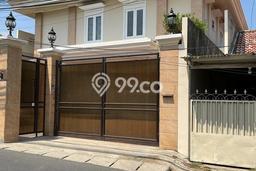For Sale Rumah Elit Exclusive di Kebayoran Baru, Jakarta Selatan For Sale Rumah Elit Exclusive di Kebayoran Baru, Jakarta Selatan
