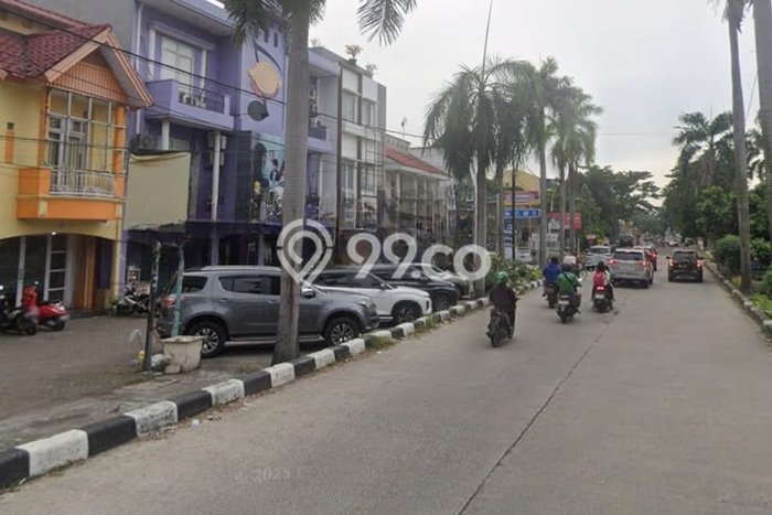Ruko di , Luas 158m2m², Pusat Bisnis, Posisi Premium Ruko di , Luas 158m2m², Pusat Bisnis, Posisi Premium