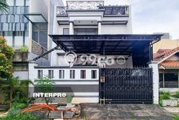 Rumah Asri 4 Kamar View Danau di Permata Buana, Jakarta Barat Rumah Asri 4 Kamar View Danau di Permata Buana, Jakarta Barat
