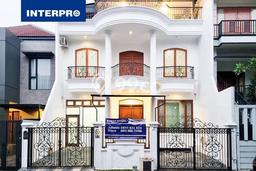 Dijual Rumah Permata Buana Luas 200m2 6 Kamar Tidur Semi Furnish Dijual Rumah Permata Buana Luas 200m2 6 Kamar Tidur Semi Furnish